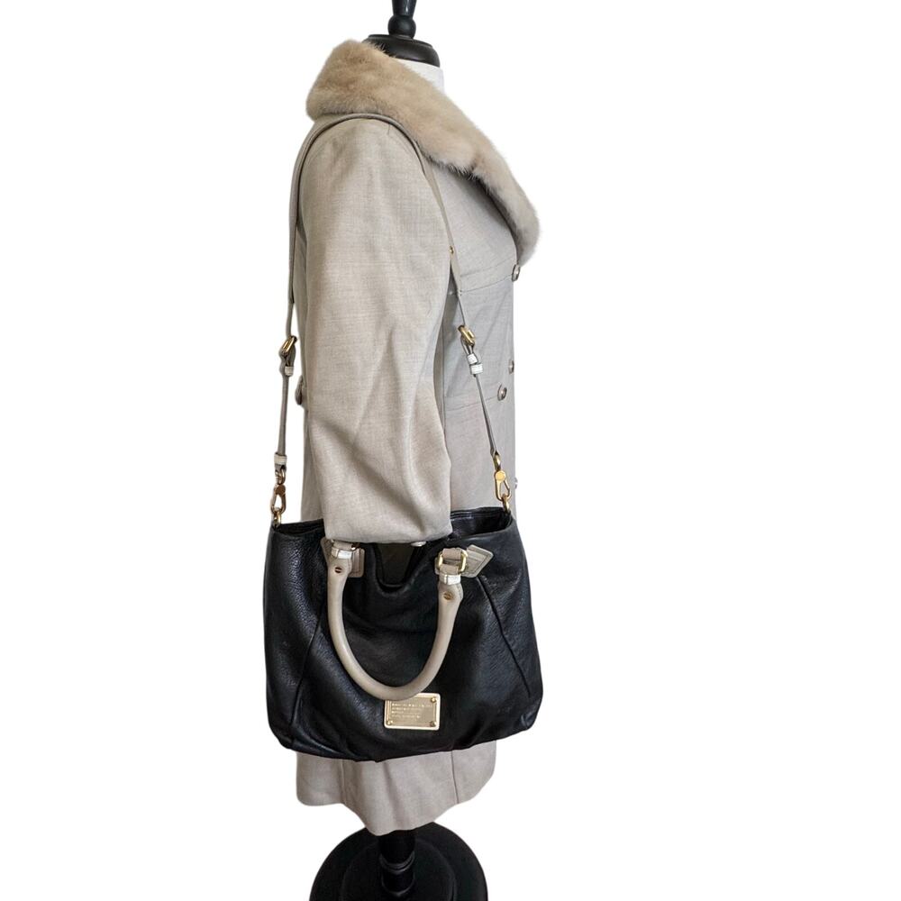 Marc Marc by Jacobs Black Taupe Leather Handbag Satchel Shoulder Bag Crossbody
